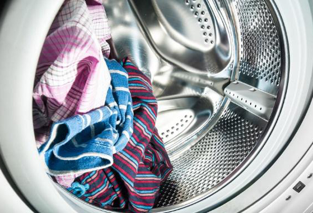 洗衣店工作人员如何正确的操作洗涤设备